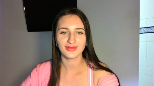 Gallery image thumbnail from Danet's myfreecams stream on, 05/19/2025, 19:01 image 18 of 20