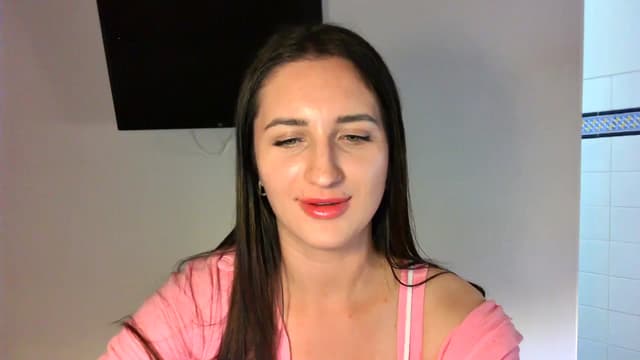 Gallery image thumbnail from Danet's myfreecams stream on, 05/19/2025, 19:01 image 2 of 20