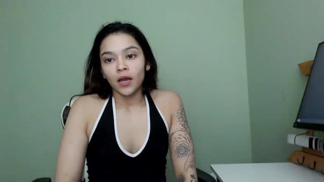 Gallery image thumbnail from Danu_'s myfreecams stream on, 05/03/2023, 12:57 image 6 of 20