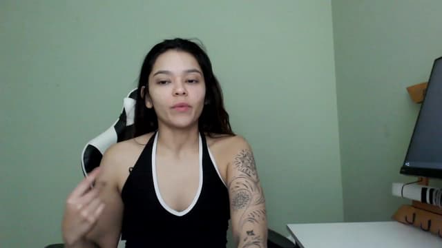 Gallery image thumbnail from Danu_'s myfreecams stream on, 05/03/2023, 12:57 image 8 of 20