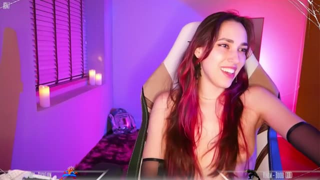 Gallery image thumbnail from Dashy's myfreecams stream on, 05/12/2024, 12:14 image 7 of 20