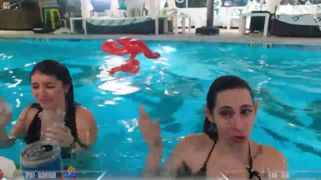 Gallery image thumbnail from Dashy's myfreecams stream on, 05/21/2024, 13:00 image 13 of 20