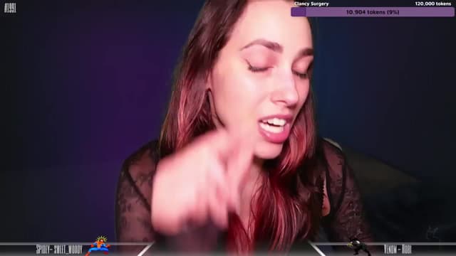 Gallery image thumbnail from Dashy's myfreecams stream on, 09/29/2024, 10:56 image 12 of 20