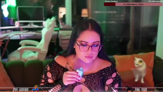 Gallery image thumbnail from Dashy's myfreecams stream on, 10/02/2024, 07:56 image 19 of 20