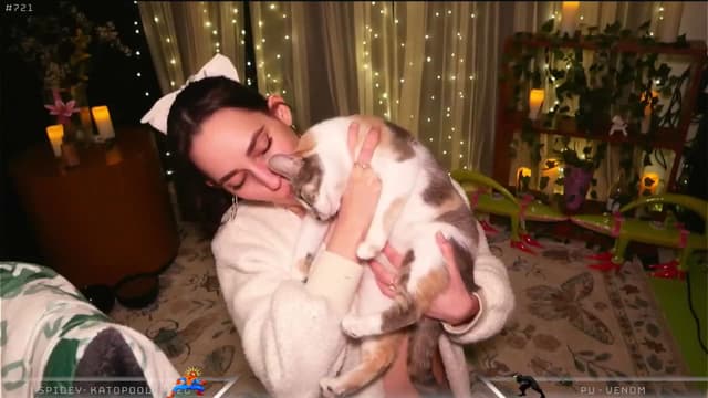 Gallery image thumbnail from Dashy's myfreecams stream on, 04/16/2025, 09:55 image 16 of 20