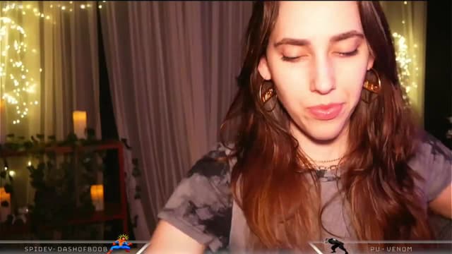 Gallery image thumbnail from Dashy's myfreecams stream on, 04/29/2025, 11:15 image 17 of 20