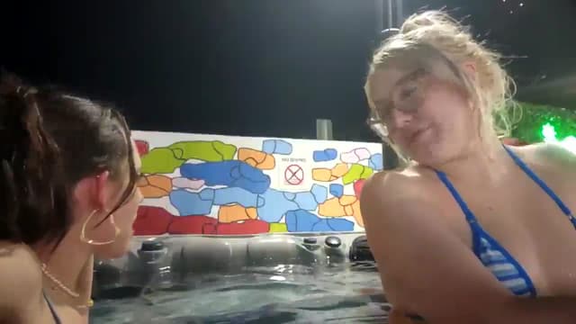 Gallery image thumbnail from Dashy's myfreecams stream on, 05/20/2025, 11:43 image 18 of 20