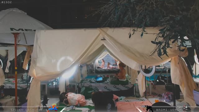 Gallery image thumbnail from Dashy's myfreecams stream on, 05/21/2025, 07:18 image 14 of 20