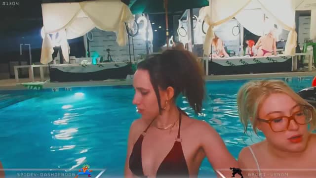 Gallery image thumbnail from Dashy's myfreecams stream on, 05/21/2025, 10:42 image 6 of 20