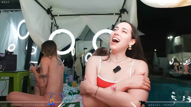 Gallery image thumbnail from Dashy's myfreecams stream on, 05/20/2026, 04:47 image 18 of 20