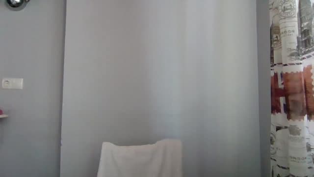 Gallery image thumbnail from Desal's myfreecams stream on, 06/04/2025, 13:27 image 6 of 20