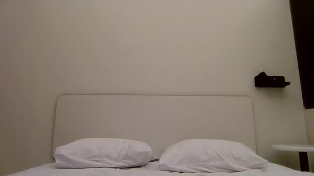 Gallery image thumbnail from Desal's myfreecams stream on, 06/21/2025, 20:21 image 8 of 20