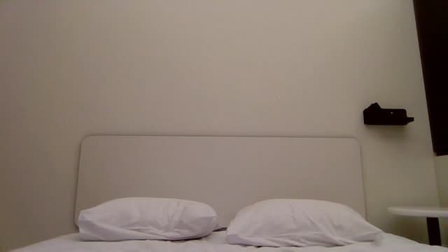 Gallery image thumbnail from Desal's myfreecams stream on, 06/21/2025, 20:21 image 4 of 20
