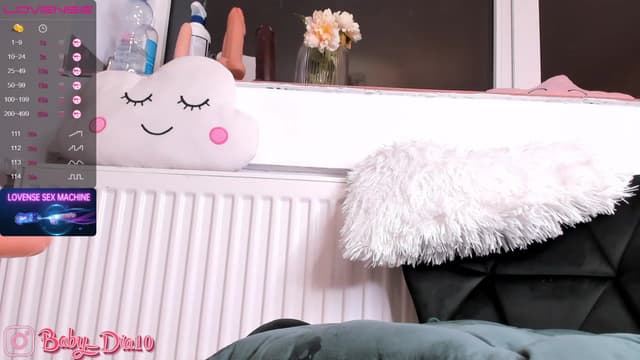 Gallery image thumbnail from Diaaa's myfreecams stream on, 03/14/2023, 18:56 image 19 of 20