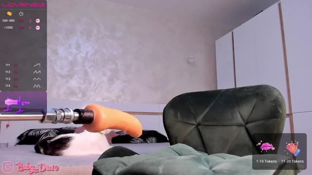 Gallery image thumbnail from Diaaa's myfreecams stream on, 06/12/2023, 20:54 image 6 of 20