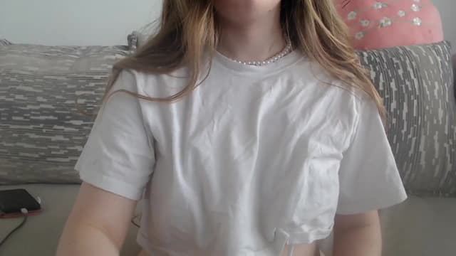 Gallery image thumbnail from Effie's myfreecams stream on, 05/18/2025, 01:15 image 12 of 20