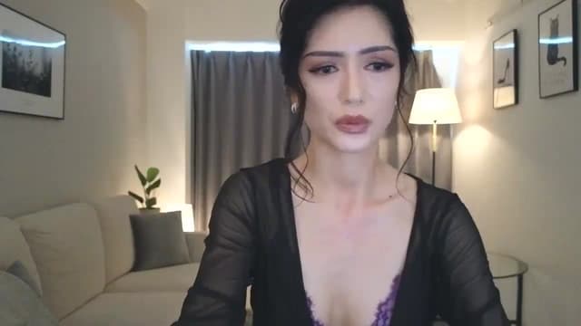 Gallery image thumbnail from Eleah's myfreecams stream on, 10/26/2024, 01:01 image 17 of 20