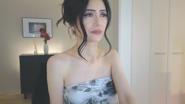 Gallery image thumbnail from Eleah's myfreecams stream on, 03/02/2025, 14:05 image 8 of 20