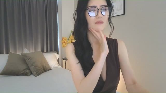 Gallery image thumbnail from Eleah's myfreecams stream on, 05/25/2025, 08:23 image 4 of 20
