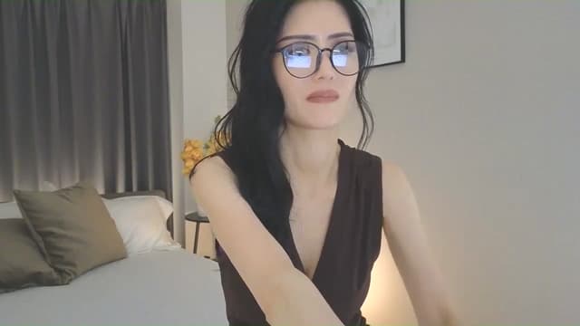 Gallery image thumbnail from Eleah's myfreecams stream on, 05/25/2025, 12:39 image 7 of 20