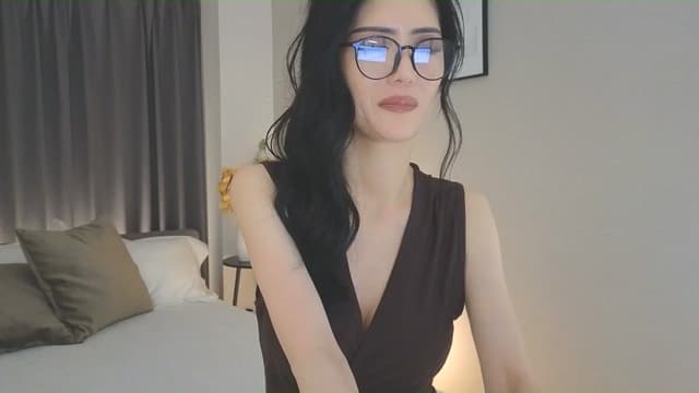 Gallery image thumbnail from Eleah's myfreecams stream on, 05/25/2025, 12:39 image 8 of 20