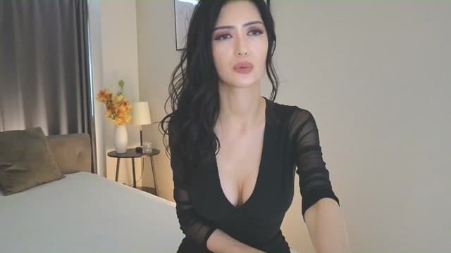 Gallery image thumbnail from Eleah's myfreecams stream on, 05/29/2025, 04:07 image 17 of 20