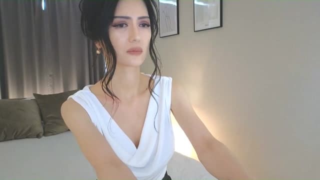 Gallery image thumbnail from Eleah's myfreecams stream on, 06/08/2025, 04:43 image 13 of 20