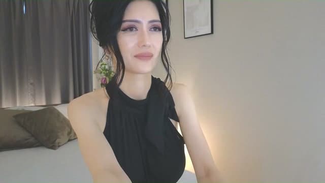 Gallery image thumbnail from Eleah's myfreecams stream on, 06/08/2025, 10:11 image 3 of 20