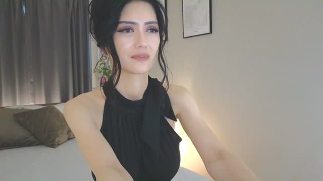 Gallery image thumbnail from Eleah's myfreecams stream on, 06/08/2025, 10:11 image 1 of 20