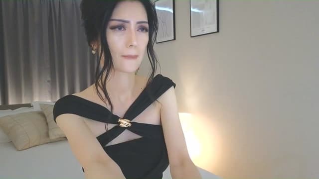 Gallery image thumbnail from Eleah's myfreecams stream on, 06/15/2025, 05:47 image 4 of 20