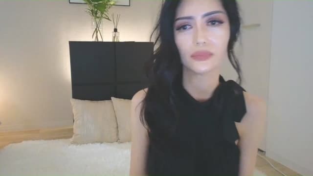 Gallery image thumbnail from Eleah's myfreecams stream on, 06/29/2025, 02:13 image 20 of 20