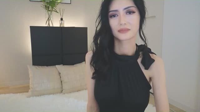 Gallery image thumbnail from Eleah's myfreecams stream on, 06/29/2025, 03:29 image 10 of 20