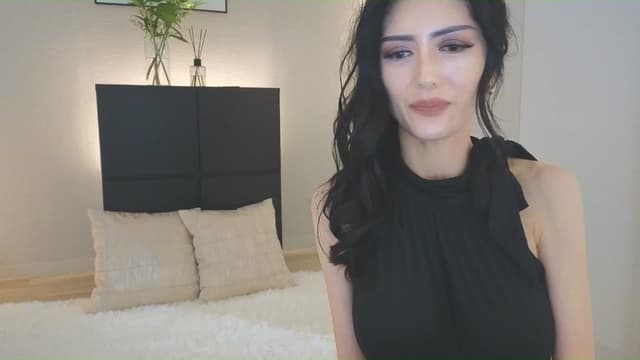 Gallery image thumbnail from Eleah's myfreecams stream on, 06/29/2025, 05:54 image 5 of 20