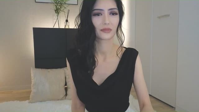 Gallery image thumbnail from Eleah's myfreecams stream on, 07/06/2025, 02:41 image 11 of 20