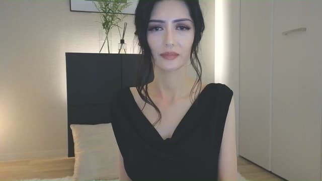 Gallery image thumbnail from Eleah's myfreecams stream on, 07/06/2025, 09:04 image 11 of 20