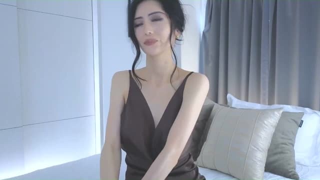 Gallery image thumbnail from Eleah's myfreecams stream on, 10/26/2025, 05:48 image 5 of 20