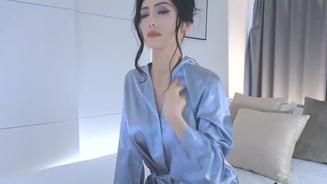 Gallery image thumbnail from Eleah's myfreecams stream on, 11/06/2025, 03:20 image 3 of 20