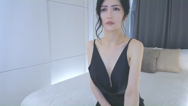 Gallery image thumbnail from Eleah's myfreecams stream on, 04/01/2026, 15:25 image 5 of 20