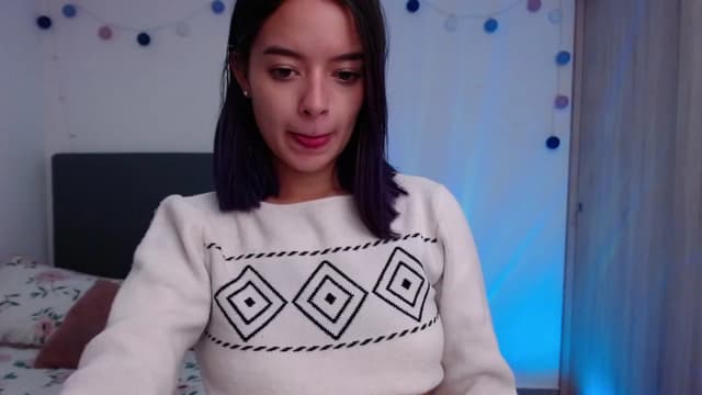 Gallery image thumbnail from Elzee's myfreecams stream on, 12/07/2022, 07:47 image 17 of 20