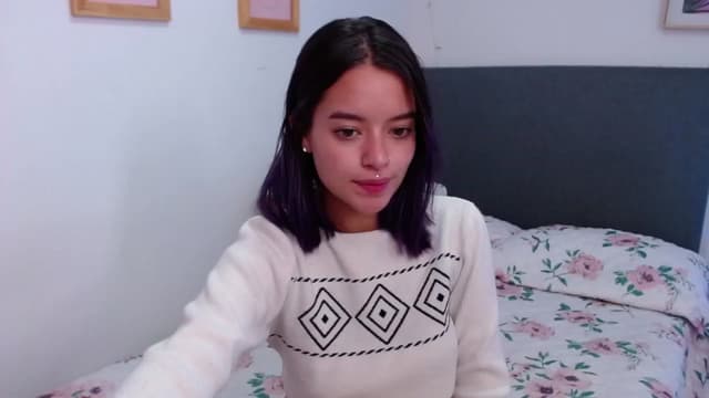 Gallery image thumbnail from Elzee's myfreecams stream on, 12/07/2022, 09:01 image 20 of 20
