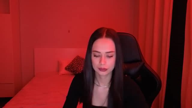 Gallery image thumbnail from Emili's myfreecams stream on, 02/13/2026, 17:06 image 14 of 20