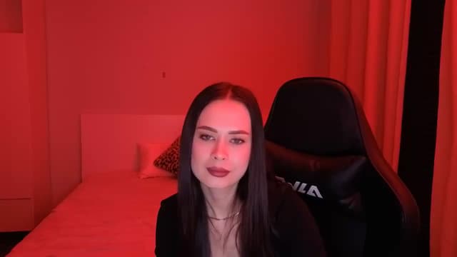 Gallery image thumbnail from Emili's myfreecams stream on, 02/13/2026, 17:06 image 2 of 20