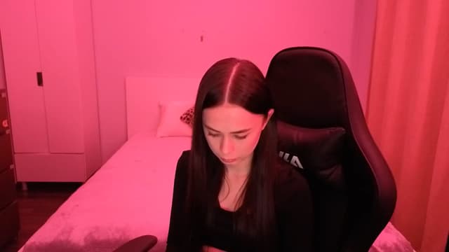Gallery image thumbnail from Emili's myfreecams stream on, 02/16/2026, 20:50 image 14 of 20