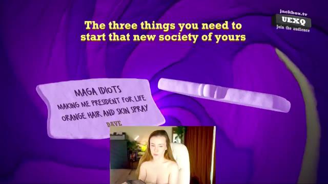 Gallery image thumbnail from EmilyBloom's myfreecams stream on, 04/17/2024, 23:35 image 4 of 20