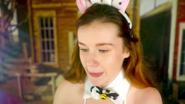 Gallery image thumbnail from EmilyBloom's myfreecams stream on, 04/21/2024, 24:41 image 17 of 20