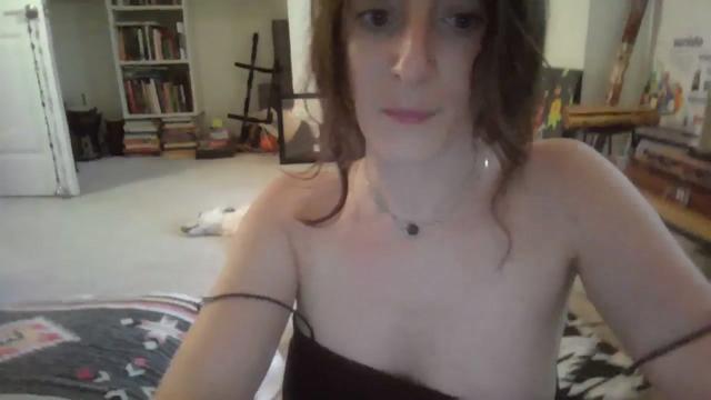 Gallery image thumbnail from EmmalineLime's myfreecams stream on, 05/08/2024, 24:24 image 20 of 20