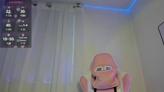 Gallery image thumbnail from Emoon's myfreecams stream on, 11/15/2024, 12:44 image 13 of 20