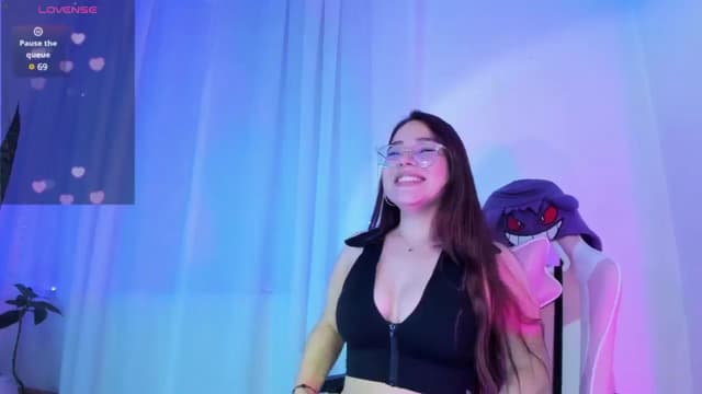 Gallery image thumbnail from Emoon's myfreecams stream on, 02/01/2025, 10:01 image 5 of 20
