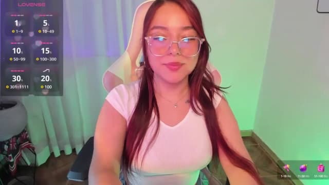 Gallery image thumbnail from Emoon's myfreecams stream on, 03/11/2025, 10:54 image 17 of 20