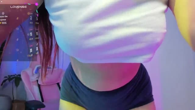 Gallery image thumbnail from Emoon's myfreecams stream on, 05/10/2025, 08:46 image 5 of 20